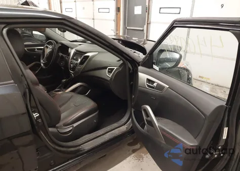 2013 Hyundai Veloster Base W/Gray z USA, uszkodzony, nr VIN KMHTC6AD9DU123721